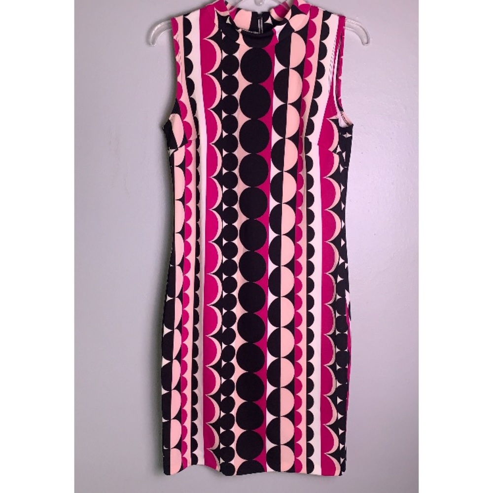 Vince Camuto Retro Print Scuba Sheath Dress - Picture 3 of 7